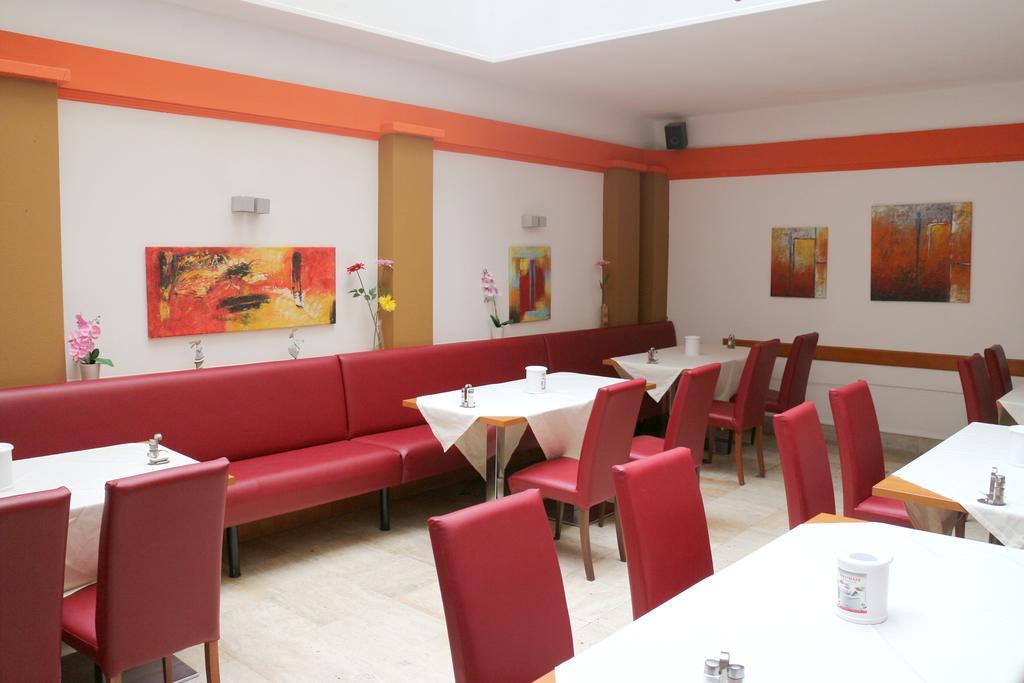 Hotel Carina Vienna Exterior photo